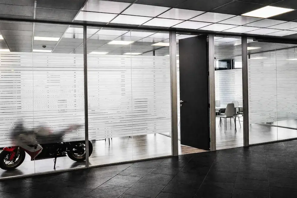 Detalj štampe na dekorativnoj foliji