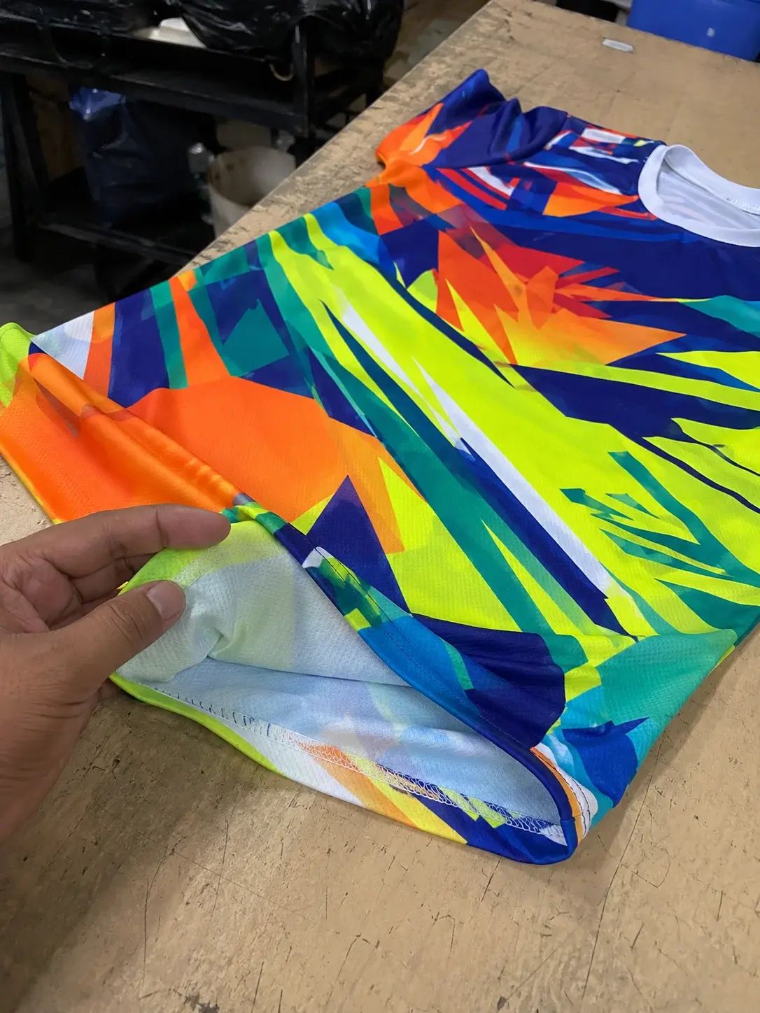 Sublimirani sportski dres — boja integrisana u poliester
